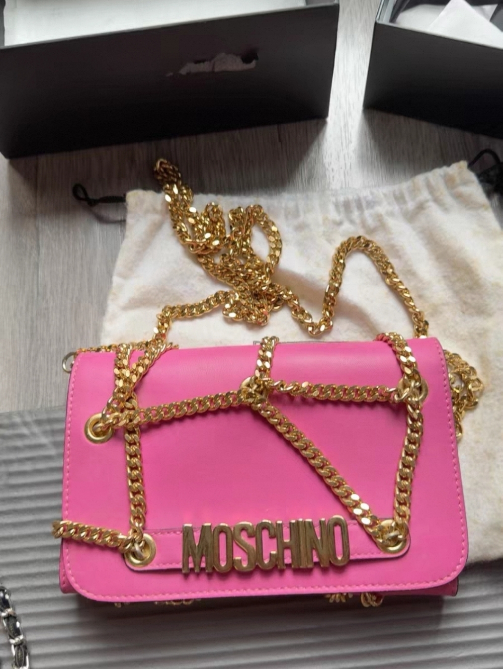 Moschino Hot Pink Chain Crossbody Bag with Gold Hardware
